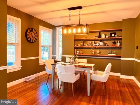 Dining - 3102 White Ave, Baltimore, MD 21214 photo 1 of 3