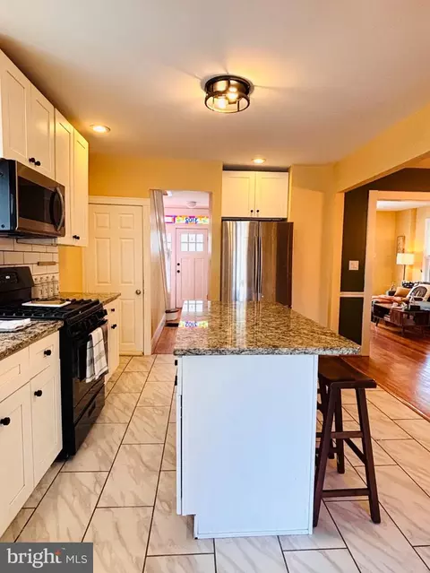 Kitchen - 3102 White Ave, Baltimore, MD 21214 photo 4 of 5