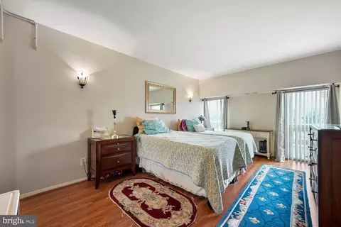 Bedroom - 3601 Clarks Ln #314, Baltimore, MD 21215 photo 4 of 4