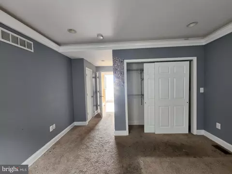 Entry Way - 2036 E Fayette St, Baltimore, MD 21231 photo 10 of 14