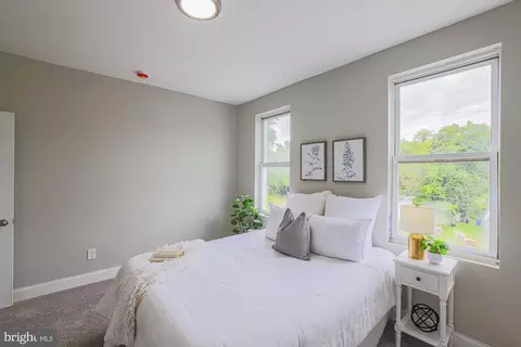 Bedroom - 123 S Monastery Ave, Baltimore, MD 21229 photo 6 of 7
