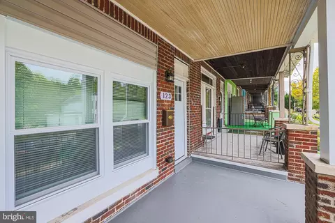 Exterior - 123 S Monastery Ave, Baltimore, MD 21229 photo 5 of 10