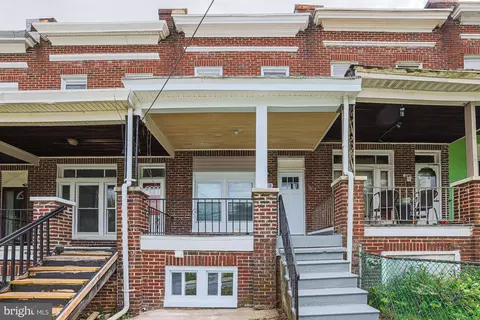 Exterior - 123 S Monastery Ave, Baltimore, MD 21229 photo 4 of 10