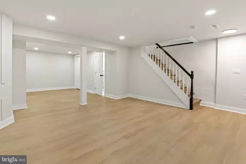 Living - 5906 Ayleshire Rd, Baltimore, MD 21239 photo 4 of 4