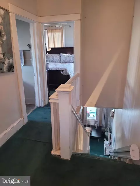 Entry Way - 406 Rossiter Ave, Baltimore, MD 21212 photo 4 of 4