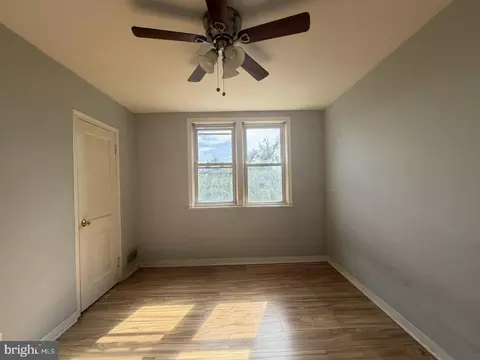 Bedroom - 2139 Whistler Ave, Baltimore, MD 21230 photo 1 of 1