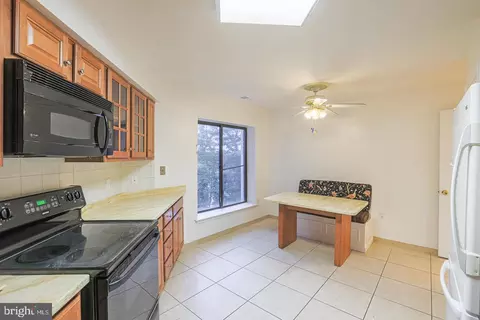 Kitchen - 3041 Fallstaff Rd #405D, Baltimore, MD 21209 photo 1 of 1