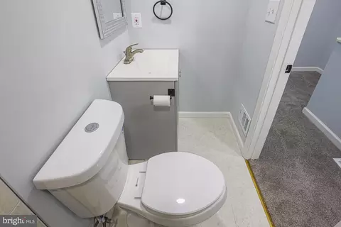 Bath - 1318 N Spring St, Baltimore, MD 21213 photo 8 of 8