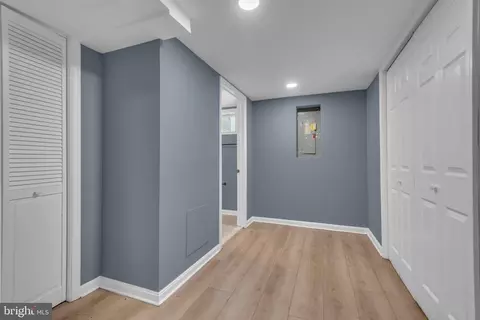 Entry Way - 4113 Grace Ct, Baltimore, MD 21226 photo 7 of 7