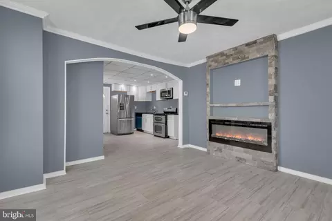 Living - 4113 Grace Ct, Baltimore, MD 21226 photo 1 of 4