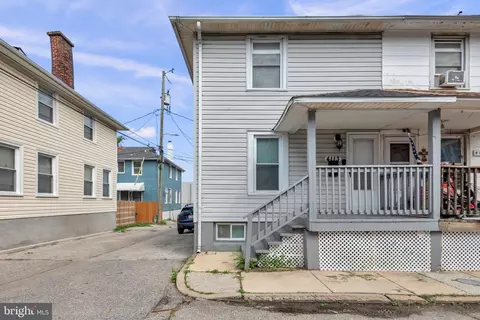 Exterior - 4113 Grace Ct, Baltimore, MD 21226 photo 1 of 4