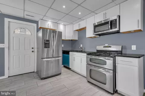 Kitchen - 4113 Grace Ct, Baltimore, MD 21226 photo 2 of 2