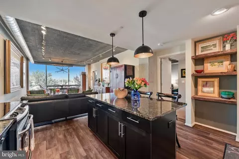 Kitchen - 1200 Steuart St #327, Baltimore, MD 21230 photo 5 of 7