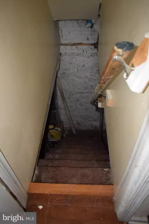Entry Way - 1726 Appleton St, Baltimore, MD 21217 photo 5 of 6