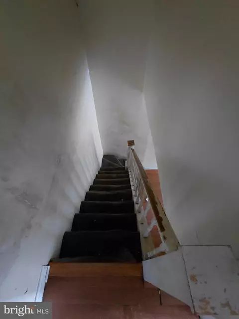 Entry Way - 1726 Appleton St, Baltimore, MD 21217 photo 6 of 6