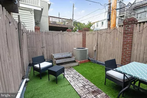Exterior - 232 E Barney St, Baltimore, MD 21230 photo 2 of 3