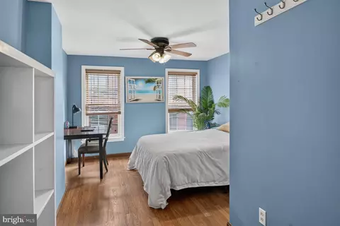 Bedroom - 232 E Barney St, Baltimore, MD 21230 photo 3 of 6