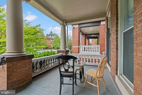 Exterior - 2841 N Calvert St, Baltimore, MD 21218 photo 3 of 5