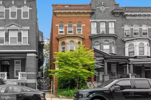 Exterior - 2841 N Calvert St, Baltimore, MD 21218 photo 1 of 5