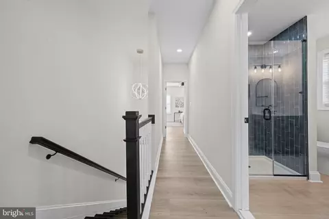 Entry Way - 2013 Barclay St, Baltimore, MD 21218 photo 8 of 11