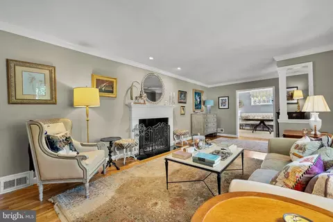 Living - 1 St Georges Rd, Baltimore, MD 21210 photo 2 of 3