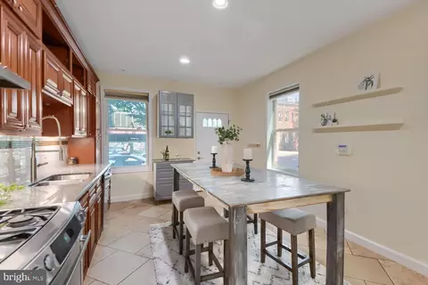 Kitchen - 841 Washington Blvd, Baltimore, MD 21230 photo 2 of 3
