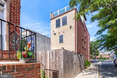 Exterior - 841 Washington Blvd, Baltimore, MD 21230 photo 3 of 5