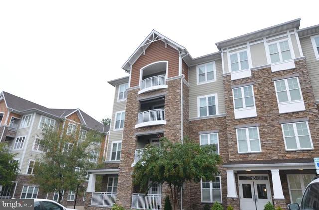 13 Clay Lodge Ln #203, Catonsville, MD 21228