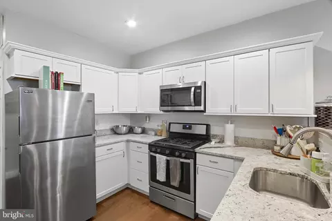 Kitchen - 4327 Falls Rd, Baltimore, MD 21211 photo 3 of 3