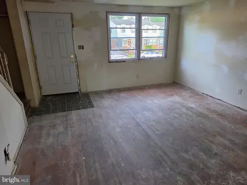 Living - 5210 Saybrook Rd, Baltimore, MD 21206 photo 1 of 3