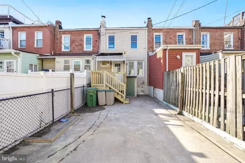 Exterior - 1237 Hull St #1237, Baltimore, MD 21230 photo 3 of 4
