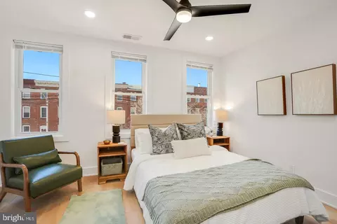 Bedroom - 1237 Hull St #1237, Baltimore, MD 21230 photo 1 of 6