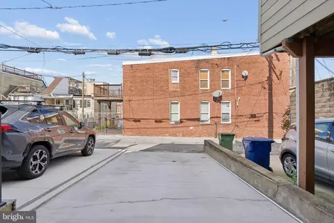 Exterior - 640 E Fort Ave, Baltimore, MD 21230 photo 5 of 6