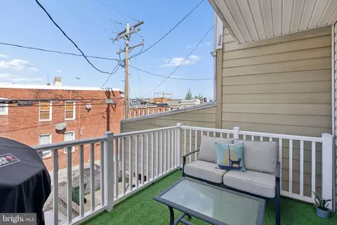 Exterior - 640 E Fort Ave, Baltimore, MD 21230 photo 2 of 6