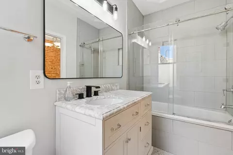 Bath - 640 E Fort Ave, Baltimore, MD 21230 photo 1 of 6