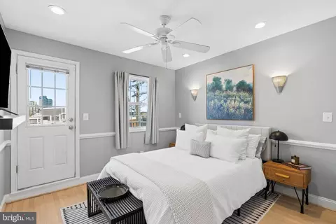 Bedroom - 640 E Fort Ave, Baltimore, MD 21230 photo 3 of 6