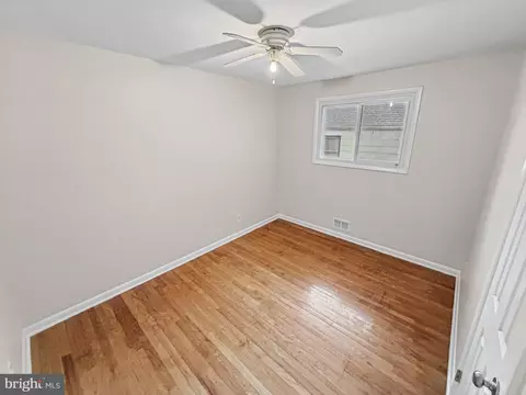 Bedroom - 4610 Schley Ave, Baltimore, MD 21206 photo 1 of 9