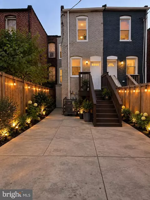Exterior - 2730 Ashland Ave, Baltimore, MD 21205 photo 2 of 2