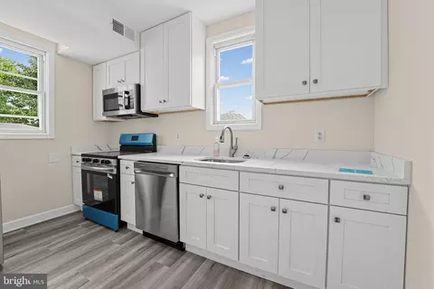 Kitchen - 4801 Crowson Ave, Baltimore, MD 21212 photo 1 of 1