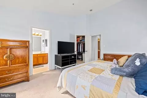 Bedroom - 815 Mchenry St, Baltimore, MD 21230 photo 5 of 5