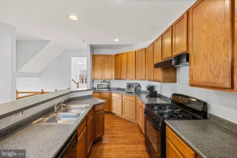 Kitchen - 815 Mchenry St, Baltimore, MD 21230 photo 3 of 3