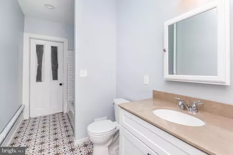 Entry Way - 1700 Park Ave, Baltimore, MD 21217 photo 5 of 9