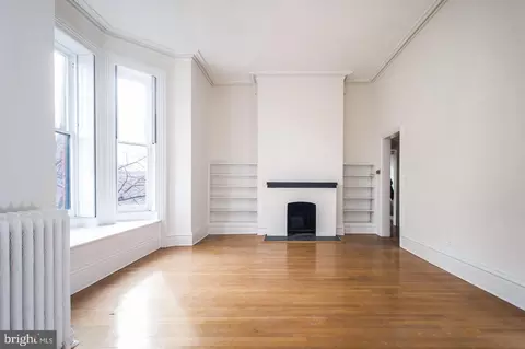 Living - 1700 Park Ave, Baltimore, MD 21217 photo 12 of 15