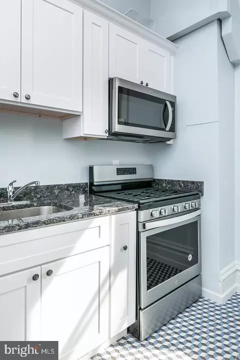Kitchen - 1700 Park Ave, Baltimore, MD 21217 photo 8 of 8