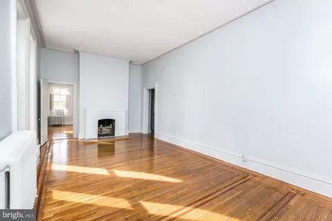 Living - 1700 Park Ave, Baltimore, MD 21217 photo 5 of 15