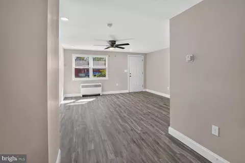 Living - 4144 Townsend Ave, Brooklyn, MD 21225 photo 1 of 1