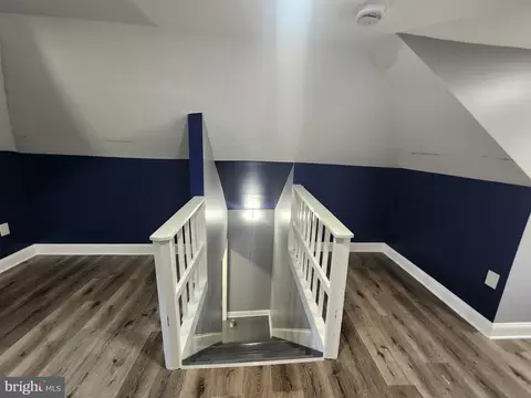 Entry Way - 3606 W Rogers Ave, Baltimore, MD 21215 photo 9 of 14