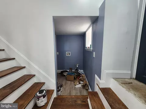 Entry Way - 3606 W Rogers Ave, Baltimore, MD 21215 photo 7 of 14