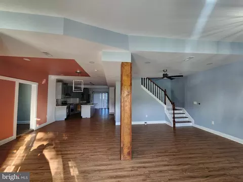 Entry Way - 3606 W Rogers Ave, Baltimore, MD 21215 photo 1 of 14