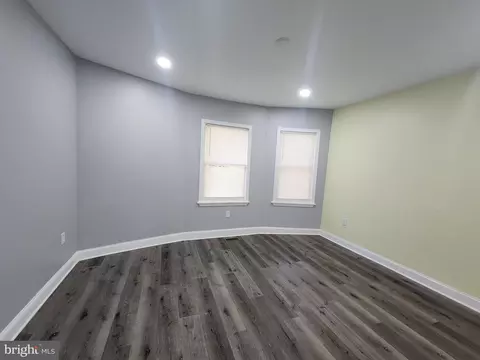 Living - 3606 W Rogers Ave, Baltimore, MD 21215 photo 2 of 4